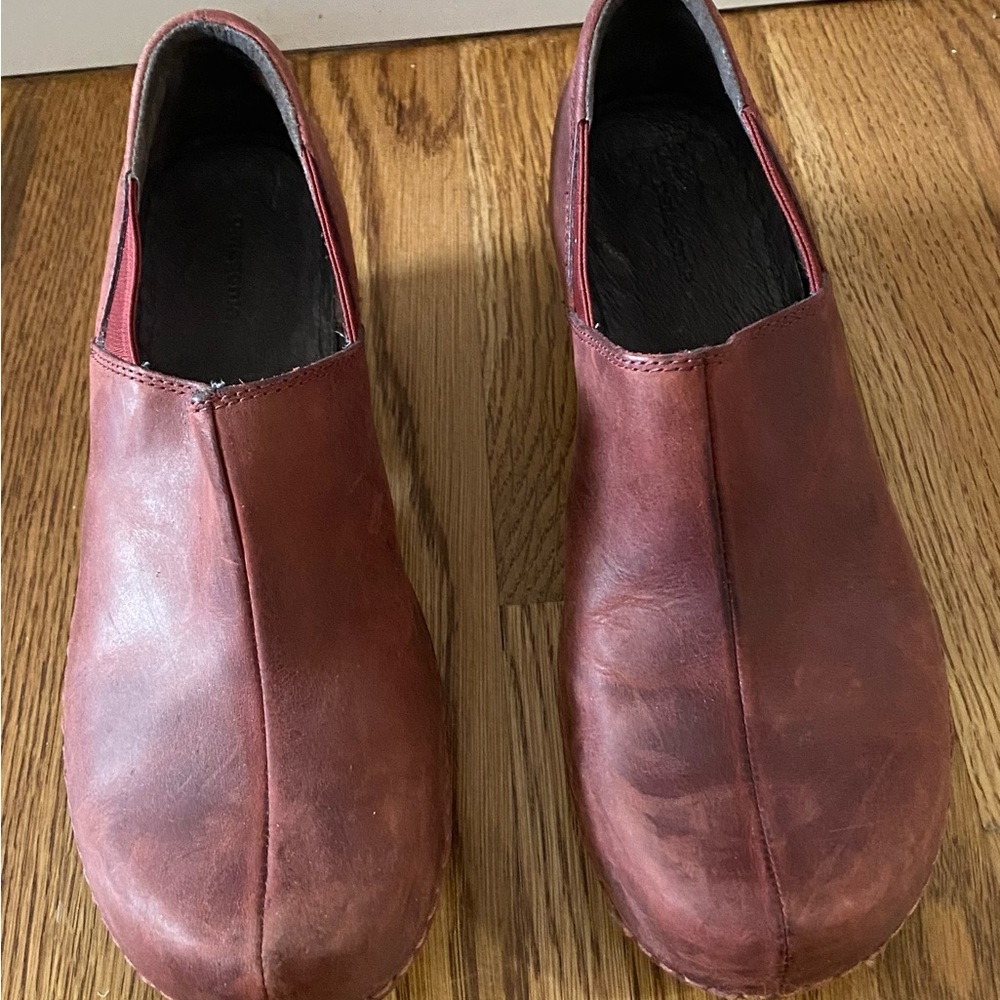 Patagonia Brown Clogs Slip-On Shoes